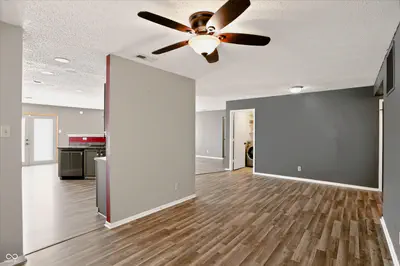 8233 Crackling Lane, Indianapolis - 7