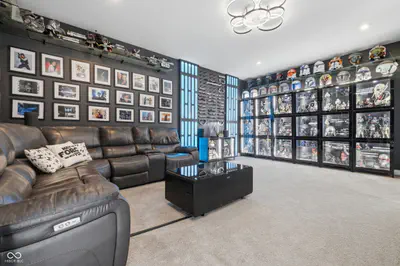 8822 Rockwood Lane, Indianapolis - 18