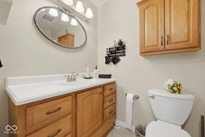 313 E 275 S, Shelbyville - 31