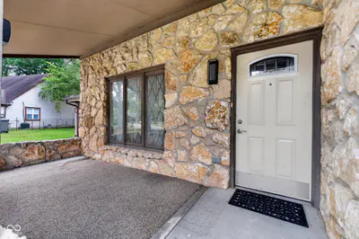 1627 Countryside Lane, Indianapolis - 3