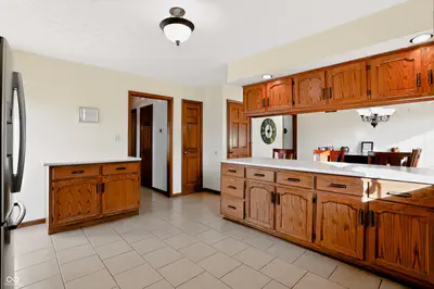 10211 Hidden Meadow Lane, Indianapolis - 21