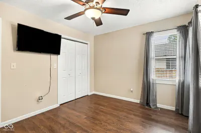 212 Olive Court, Rockville - 14
