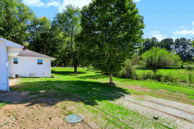 3384 Mullinix, Greenwood - 27