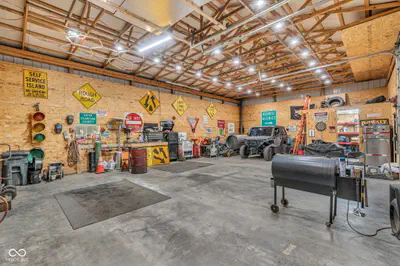 5432 Whittier Drive, Knightstown - 52
