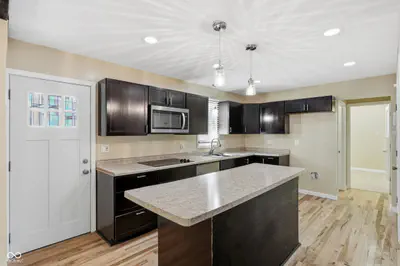 7437 Cotherstone Court, Indianapolis - 11