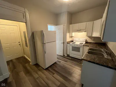 2114 Woodlawn Avenue, Indianapolis - 14