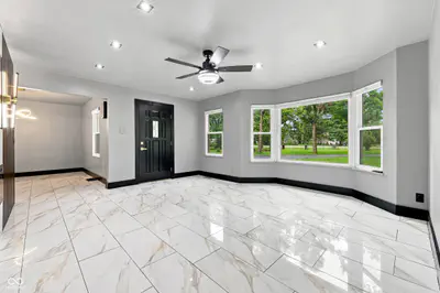 6204 Madison Avenue, Indianapolis - 4