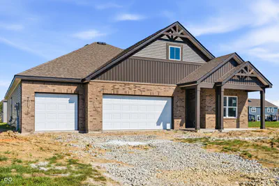 273 Heritage Pass, Greenfield