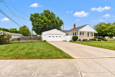 1828 Lynhurst Drive, Indianapolis - 24