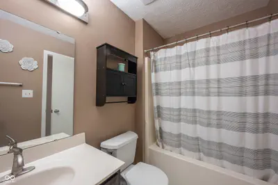 7742 Pennycroft Drive, Indianapolis - 36