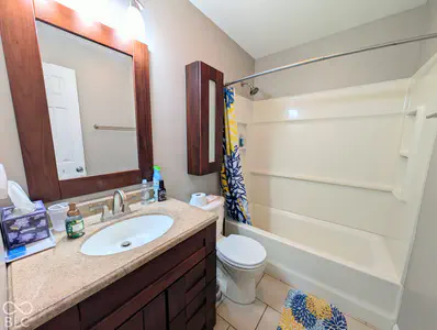 1640 South, Columbus - 30