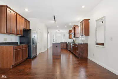 648 25th Street, Indianapolis - 16