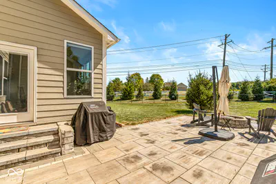 9627 Summerton Drive, Fishers - 44