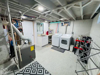 450 Valley Lane, Greenwood - 45