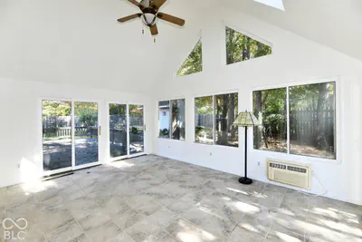 533 Blue Spring Drive, Indianapolis - 3