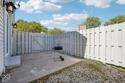 2943 Horse Hill West Drive, Indianapolis - 47