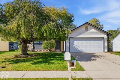 4272 Eagle Lake Drive, Indianapolis