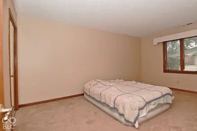 9328 Cinnebar Drive, Indianapolis - 24