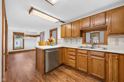 923 Washington Street, Hope - 24