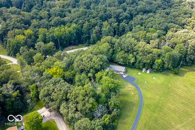 1170 W Base Road, North Vernon - 3