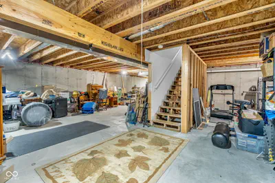 2905 Shadow Lake Drive, Indianapolis - 43