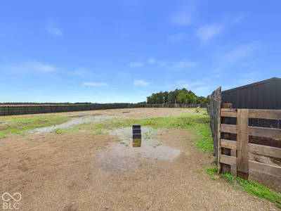 11104 County Road 1050, Stilesville - 24
