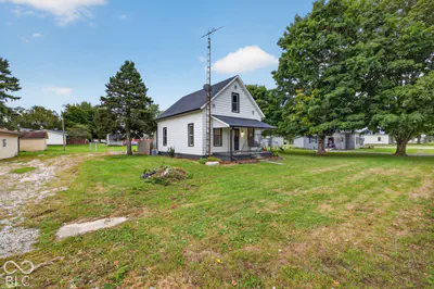 303 Brant Street, Waynetown - 24