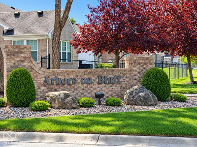 7333 Summer Lea Court, Indianapolis - 3