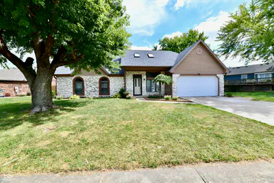8919 Country Walk Drive, Indianapolis - 3