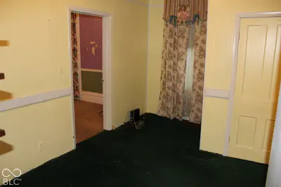 11 Bloomington Street, Greencastle - 7