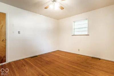 2106 Woodcrest Road, Indianapolis - 17