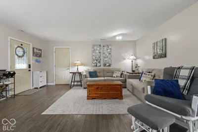 8608 State Road 42, Monrovia - 4
