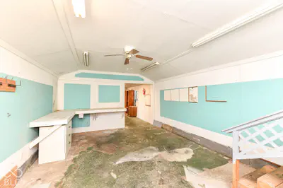 896 Young Street, Franklin - 16