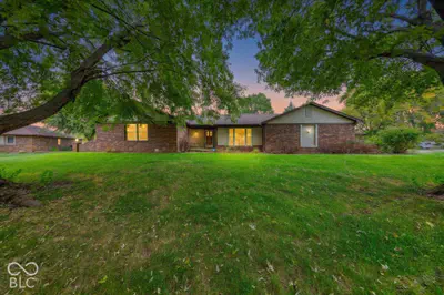 596 Yeagy Court, Greenwood - 2