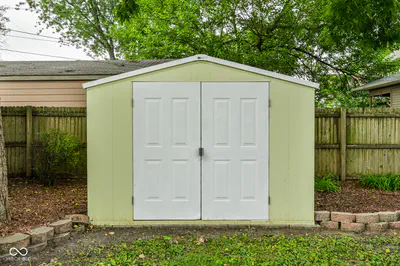 1525 Leonard Street, Indianapolis - 38