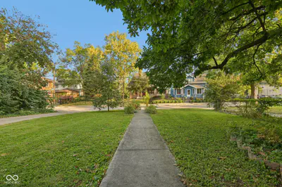 545 37th Street, Indianapolis - 46