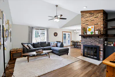 9562 Falkirk Drive, Indianapolis - 4