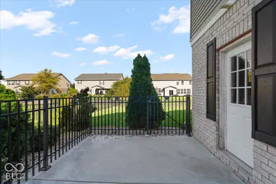 5570 Stream Drive, McCordsville - 36