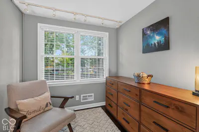 414 Harbison, Indianapolis - 25