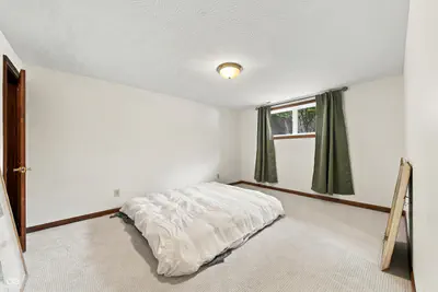 10598 Coppergate Drive, Carmel - 43