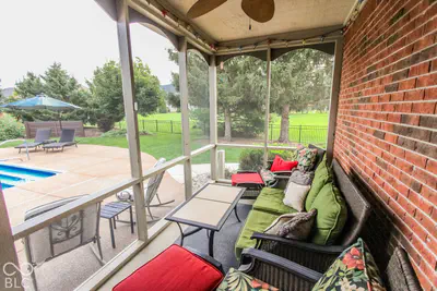 2593 Forest Hills Boulevard, Greenwood - 40