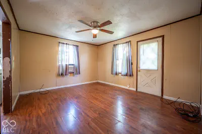 807 N Madison Street, Greencastle - 19