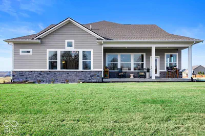 12057 Gray Ghost Way, Fishers - 17