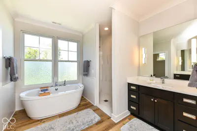 4488 Miller Way, Westfield - 35