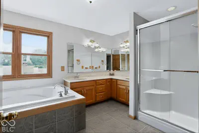 1595 400, Greenfield - 20
