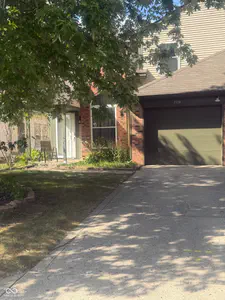 7174 Eagle Cove Drive, Indianapolis - 2
