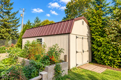828 Brookside Lane, Plainfield - 32