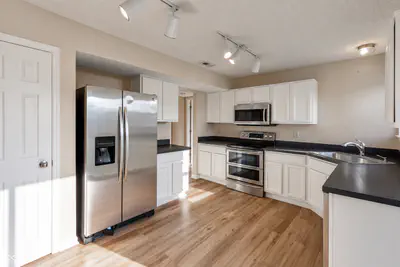 7350 Pipestone Drive, Indianapolis - 17
