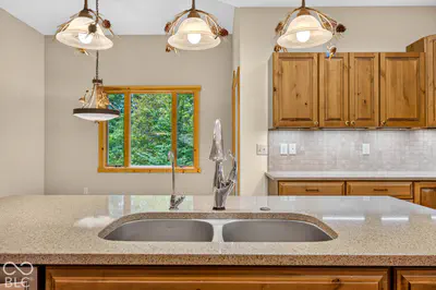 225 Pine Hills Drive, Nashville - 32