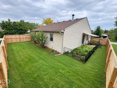 8830 Summer Walk Drive, Indianapolis - 20
